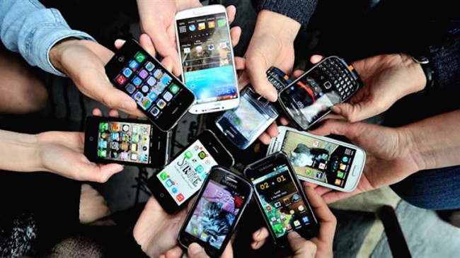 توزیع گوشی موبایل در انتظار حکم مقام قضایی