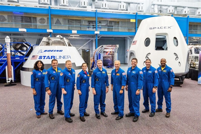 ناسا فضانوردان اولین ماموریت Commercial Crew را اعلام می‌کند