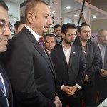 دیدار رییس جمهوری آذربایجان از شرکت‌های ایرانی در نمایشگاه باکوتل