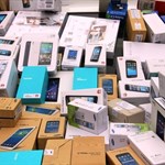 درخواست جهرمی از وزیر صنعت برای حل مشکل بازار گوشی موبایل