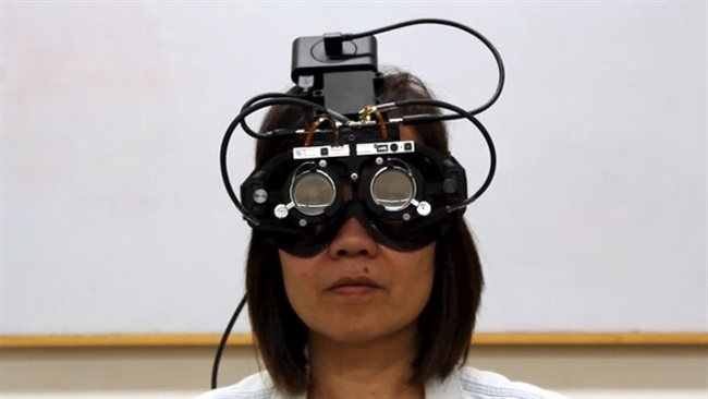 عینکی که مسیر نگاه کاربر را ردیابی می‌کند
