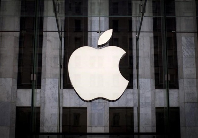 کاهش حقوق تیم کوک به علت ضعف عملکرد اپل