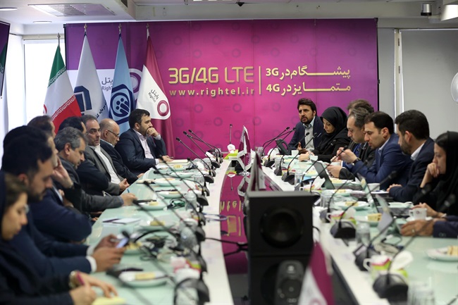 سی و هفتمین فروم اینترنت اشیا ایران در ساختمان مرکزی شرکت رایتل برگزار شد