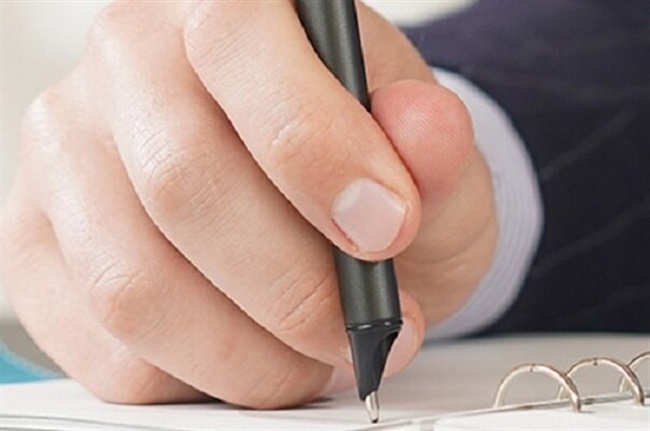 قلم هوشمند سازگار با ۶۶ زبان برای نگارش سنتی و دیجیتال