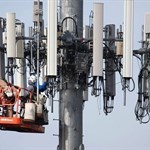 معترضین به 5G برج‌های تلفن همراه هلند را تخریب می‌کنند