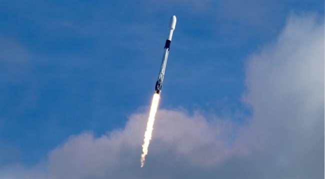 اسپیس‌اکس با پرتاب ۱۴۳ ماهواره در یک مأموریت رکوردشکنی کرد