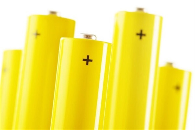 افزایش عمر باتری‌های لیتیومی با کشف پلیمر جدید