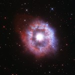 ناسا با انتشار تصویری خیره‌کننده از یک ستاره ناپایدار، ۳۱ سالگی هابل را جشن گرفت