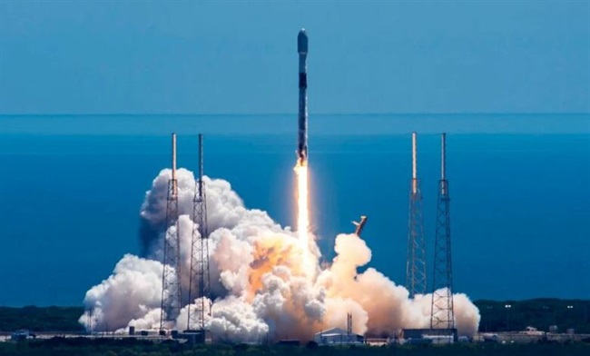 اسپیس‌اکس با رمز ارز داج‌کوین به ماه ماهواره می‌فرستد