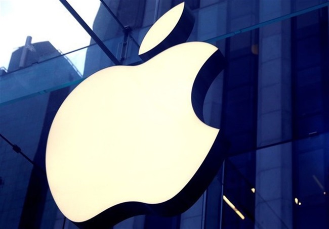 اپل در صدد ساخت تبلت مبتنی بر macOS و مک‌بوک ایر ۱۵ اینچی بوده است
